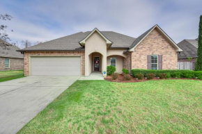 Spacious Zachary Home 12 Mi to Baton Rouge!